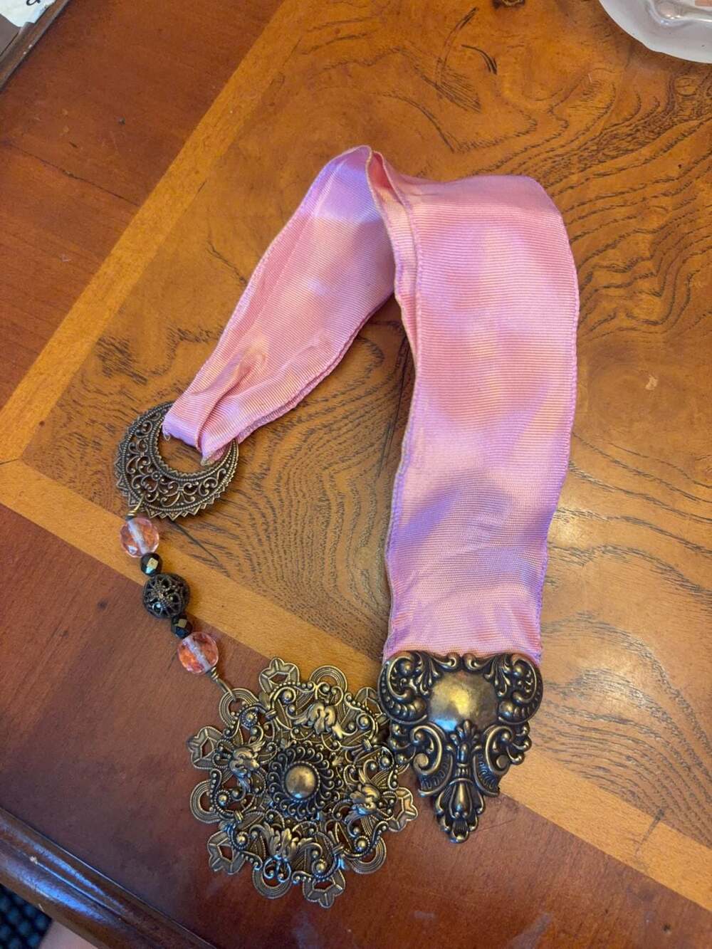 Vintage Ornate Filigree Ribbon Choker Necklace with Pink Beads